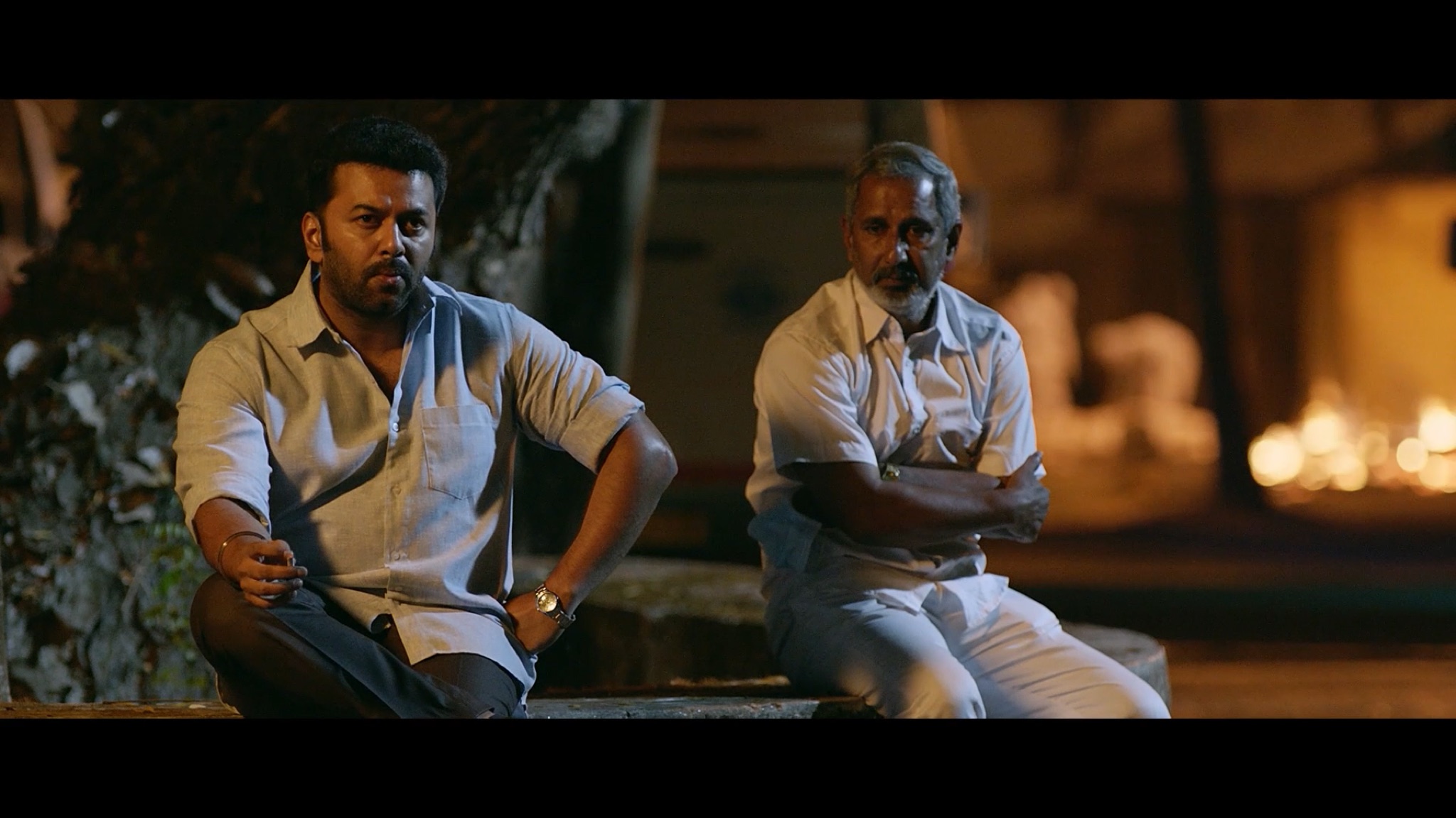 Virus still 4